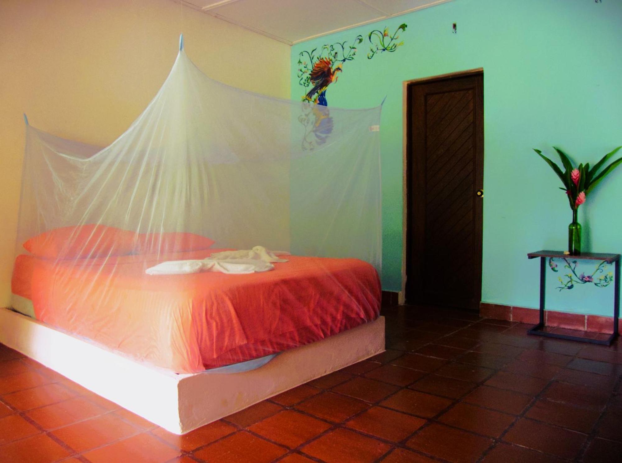 Jaba Jan Hostal بالومينو المظهر الخارجي الصورة